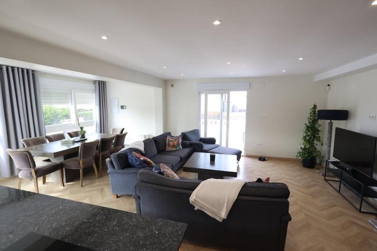 COR3069-2344: Villa for sale in Torrevieja