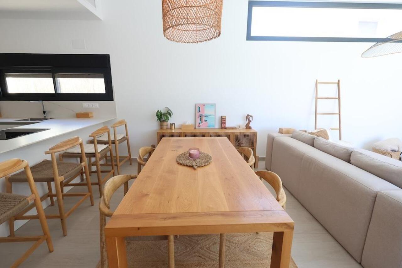 COR3072-2344: Villa for sale in Algorfa