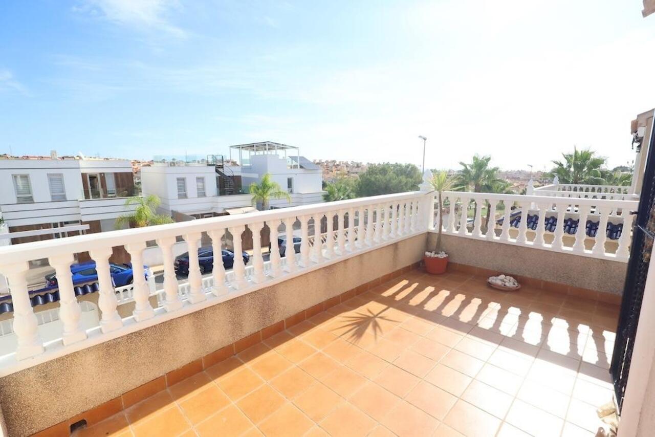 COR3073-2344: Villa for sale in Orihuela Costa