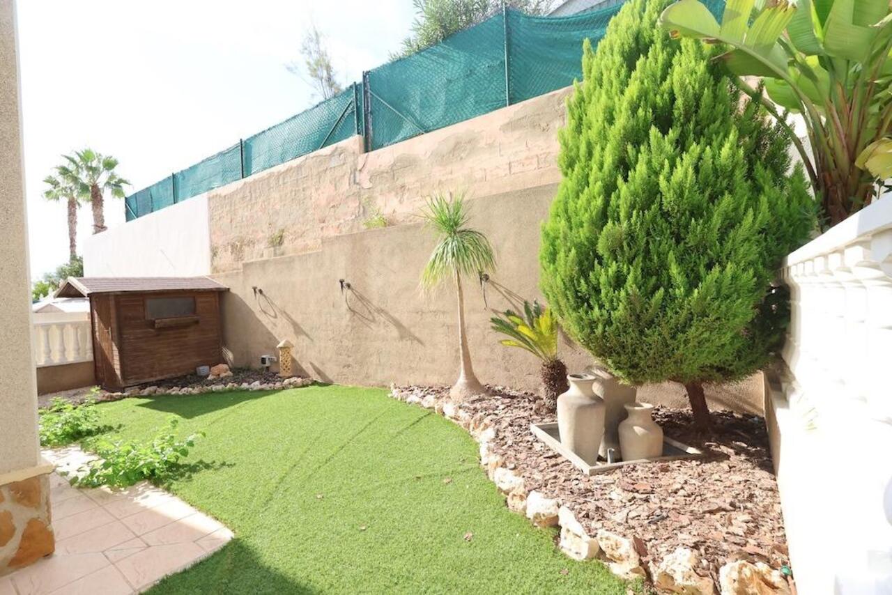 COR3073-2344: Villa for sale in Orihuela Costa