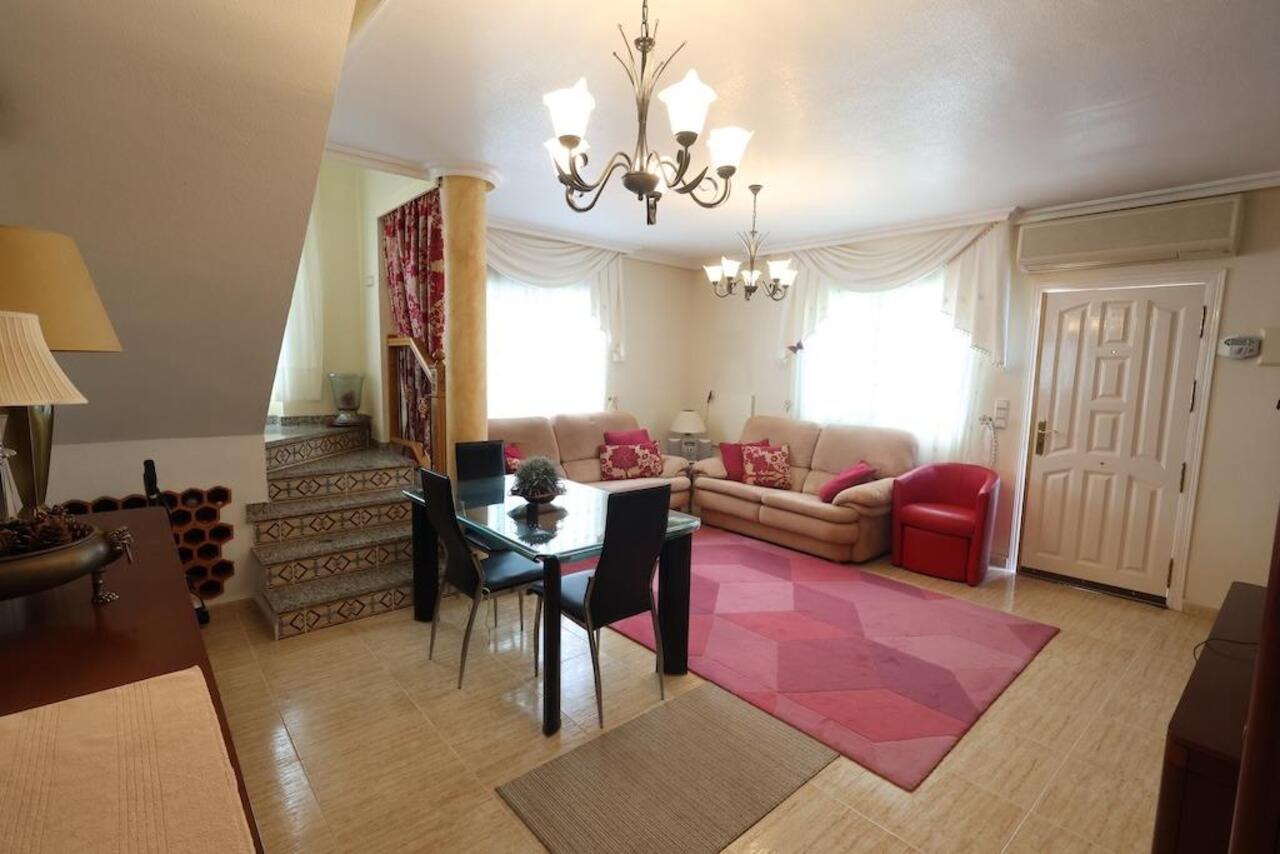 COR3073-2344: Villa for sale in Orihuela Costa