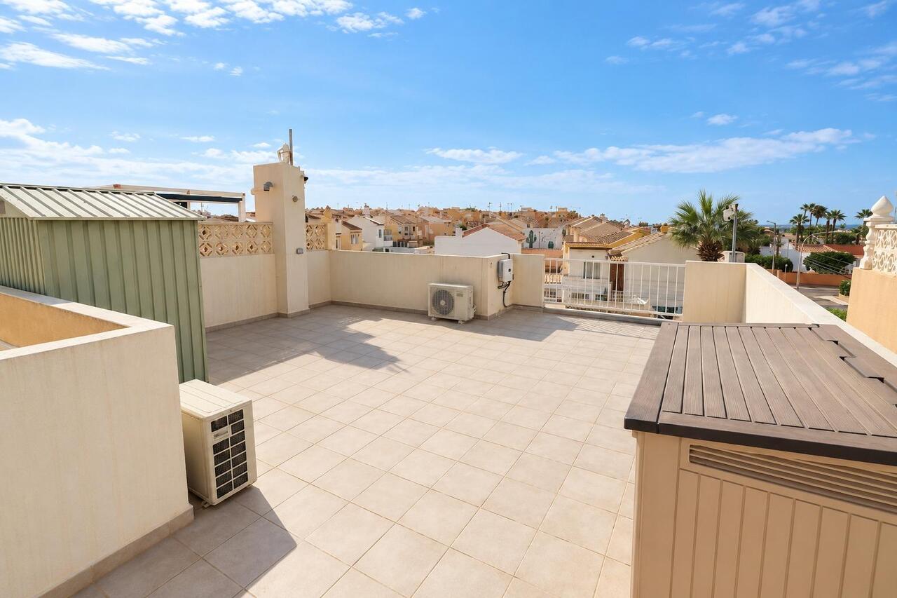 COR3074-2344: Bungalow for sale in Torrevieja