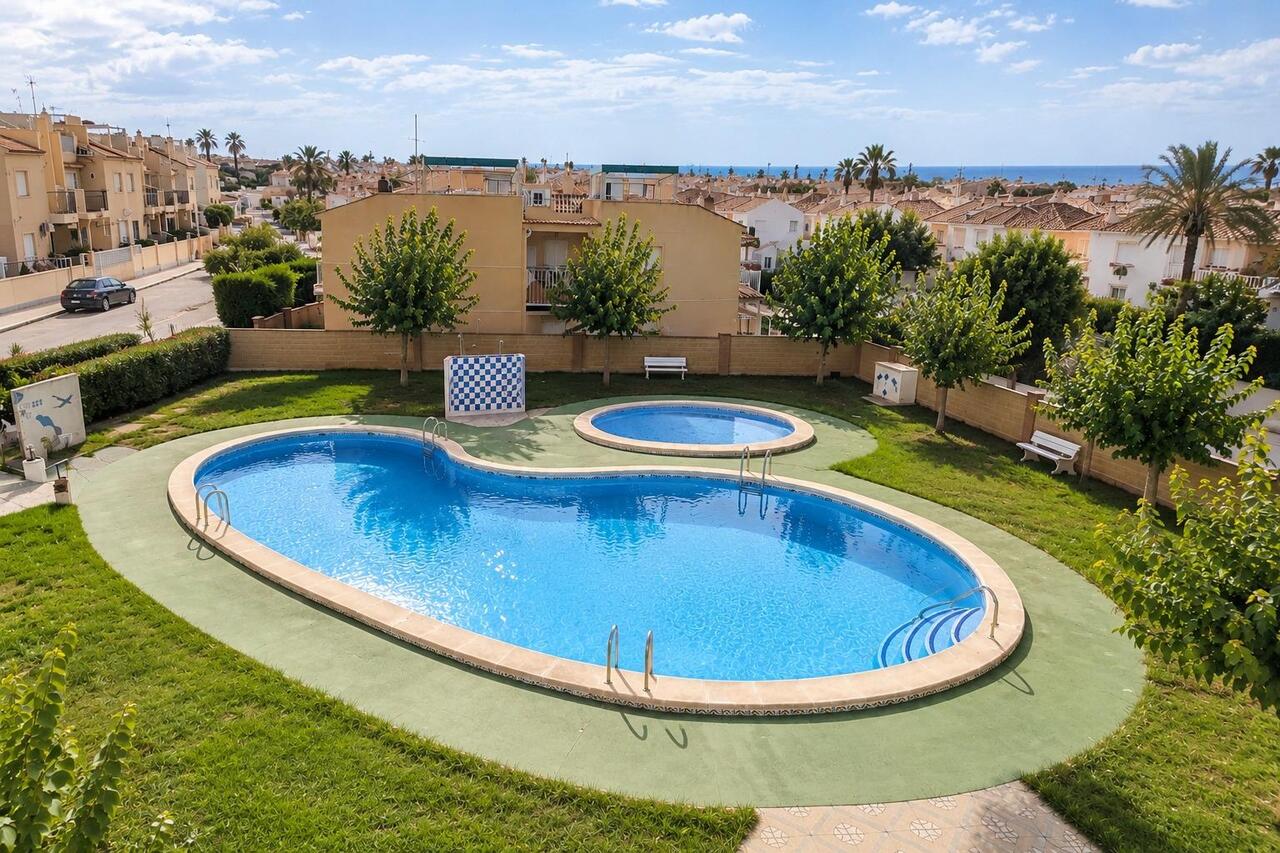 COR3074-2344: Bungalow for sale in Torrevieja